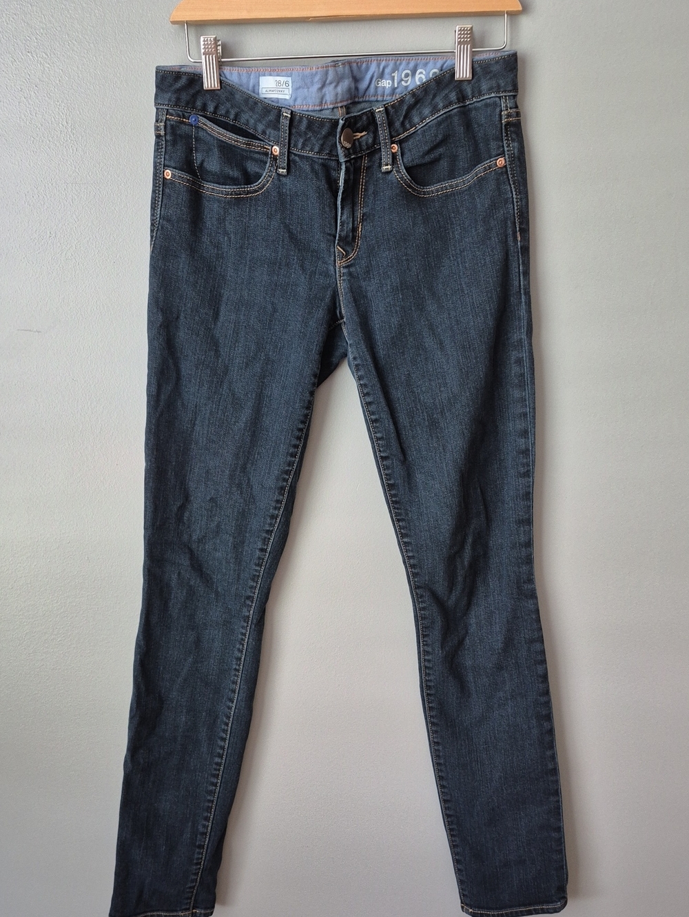 GAP Women's Dark Indigo Skinny Jeans
